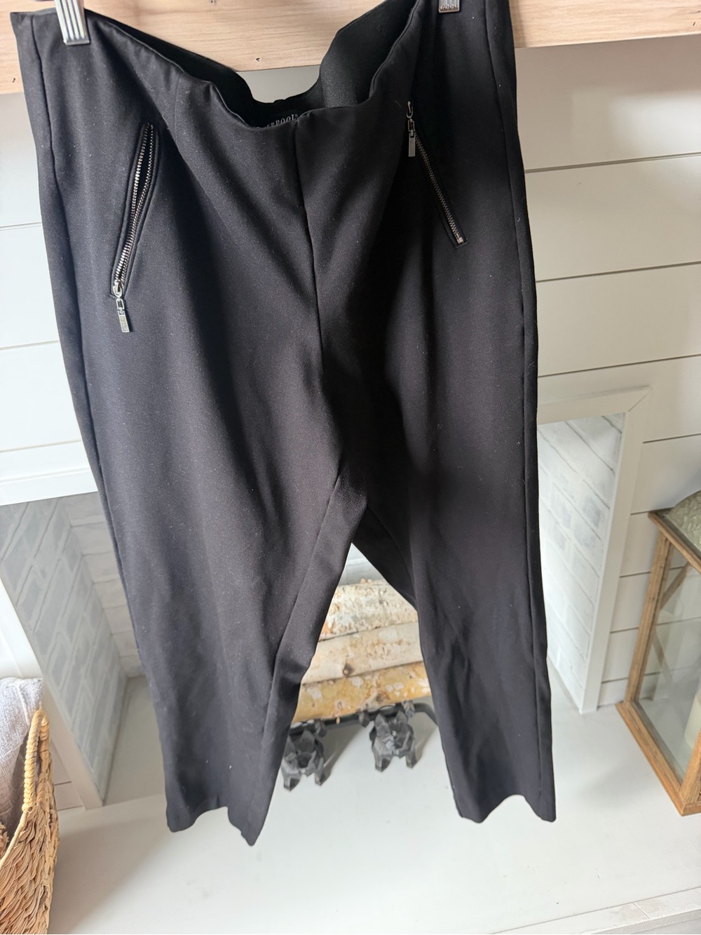 Liverpool Black Cropped Ponte Pants with Zip Pockets